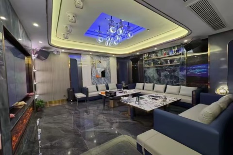 福州夜场KTV招聘,福州商务夜场,上班有接送,安全保障很周到